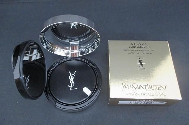 未使用 イヴサンローラン Yves Saint Laurent オールアワーズ ブラークッション フェイスパウダー