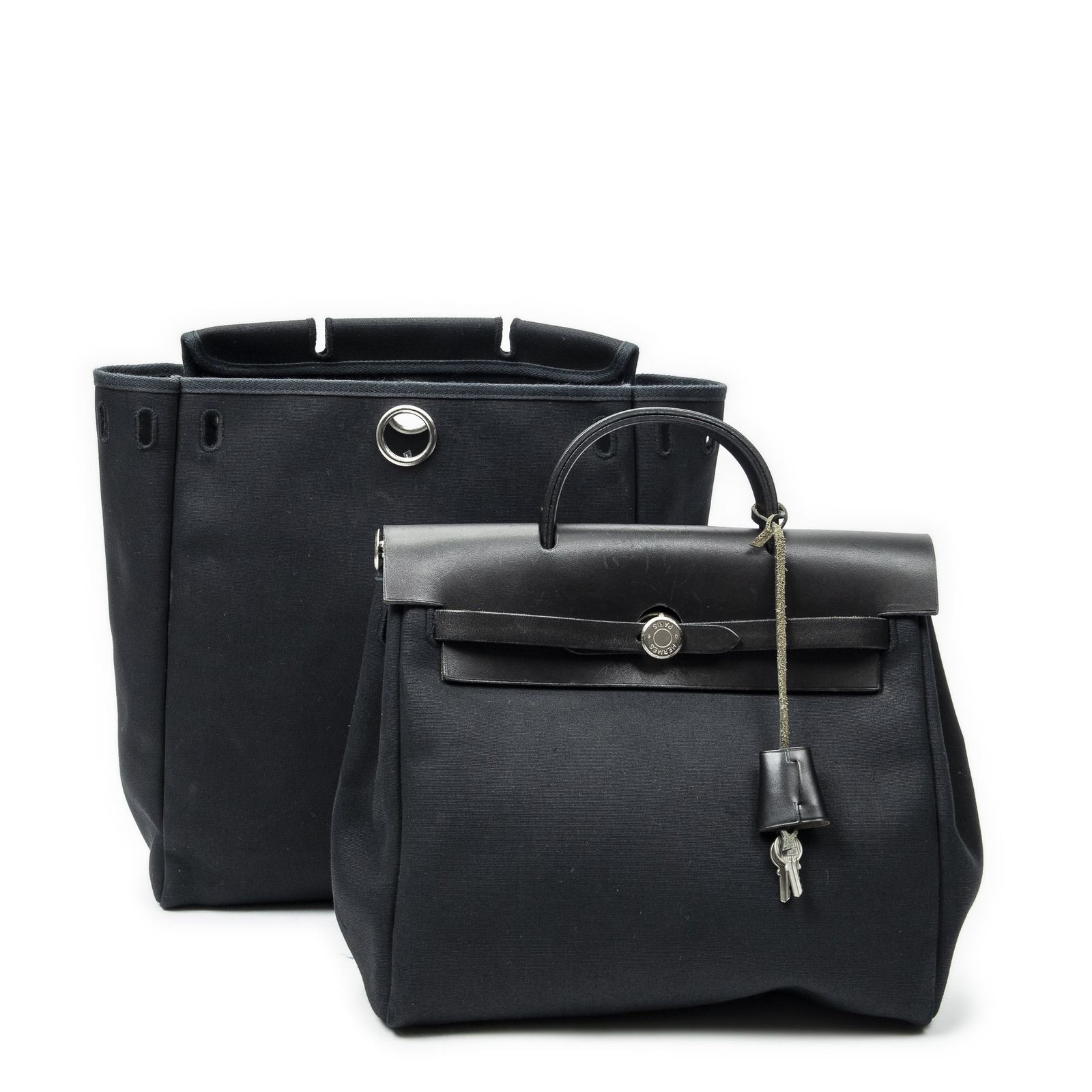 [中古] HERMES エルメスエールバッグ アド黒トワルオフィシェInterchangeable Bag, Stopper, Cadenas, Keys in Clochette, Removable Strap