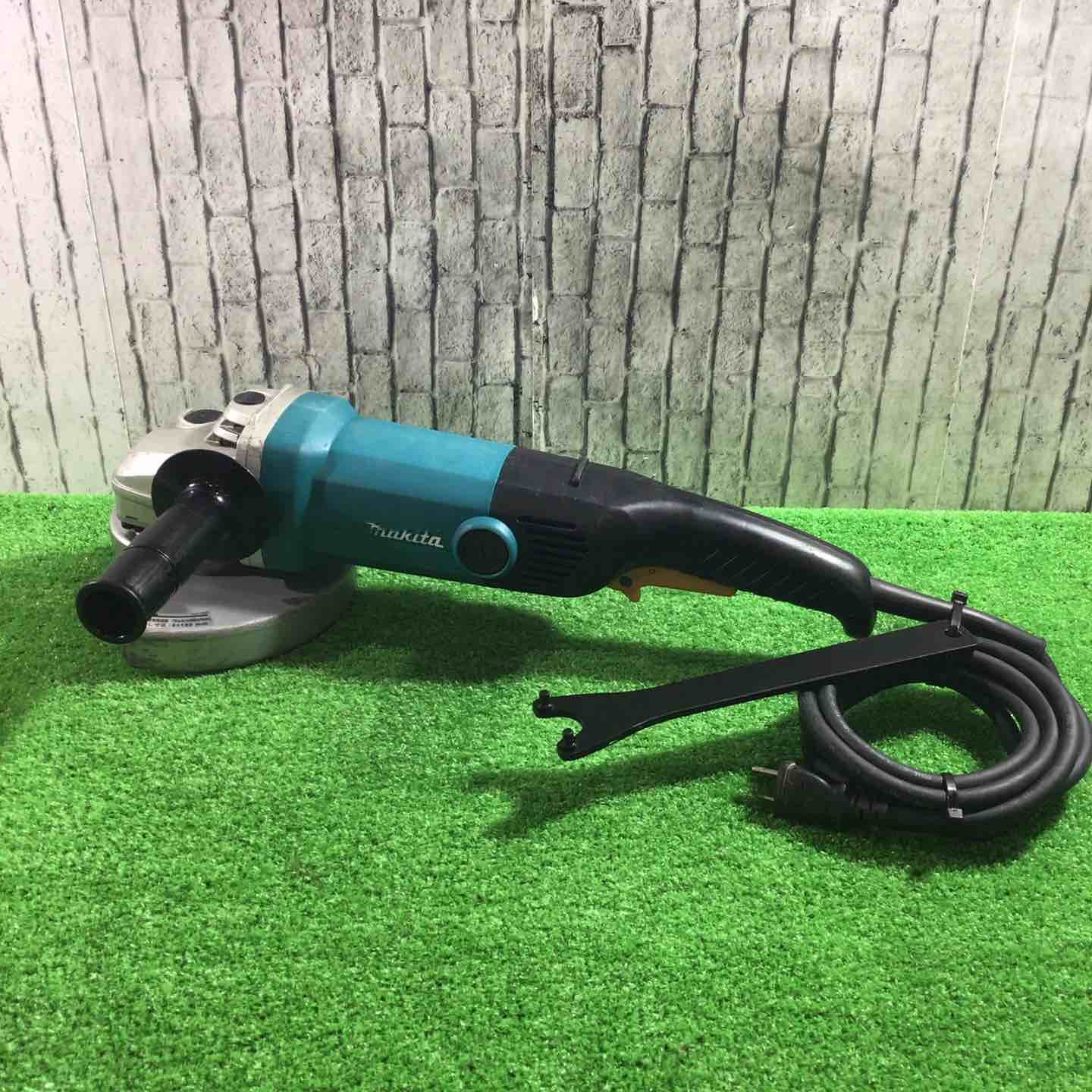 ☆マキタ(makita) 180mm電子ディスクグラインダ GA7011C【川口店】