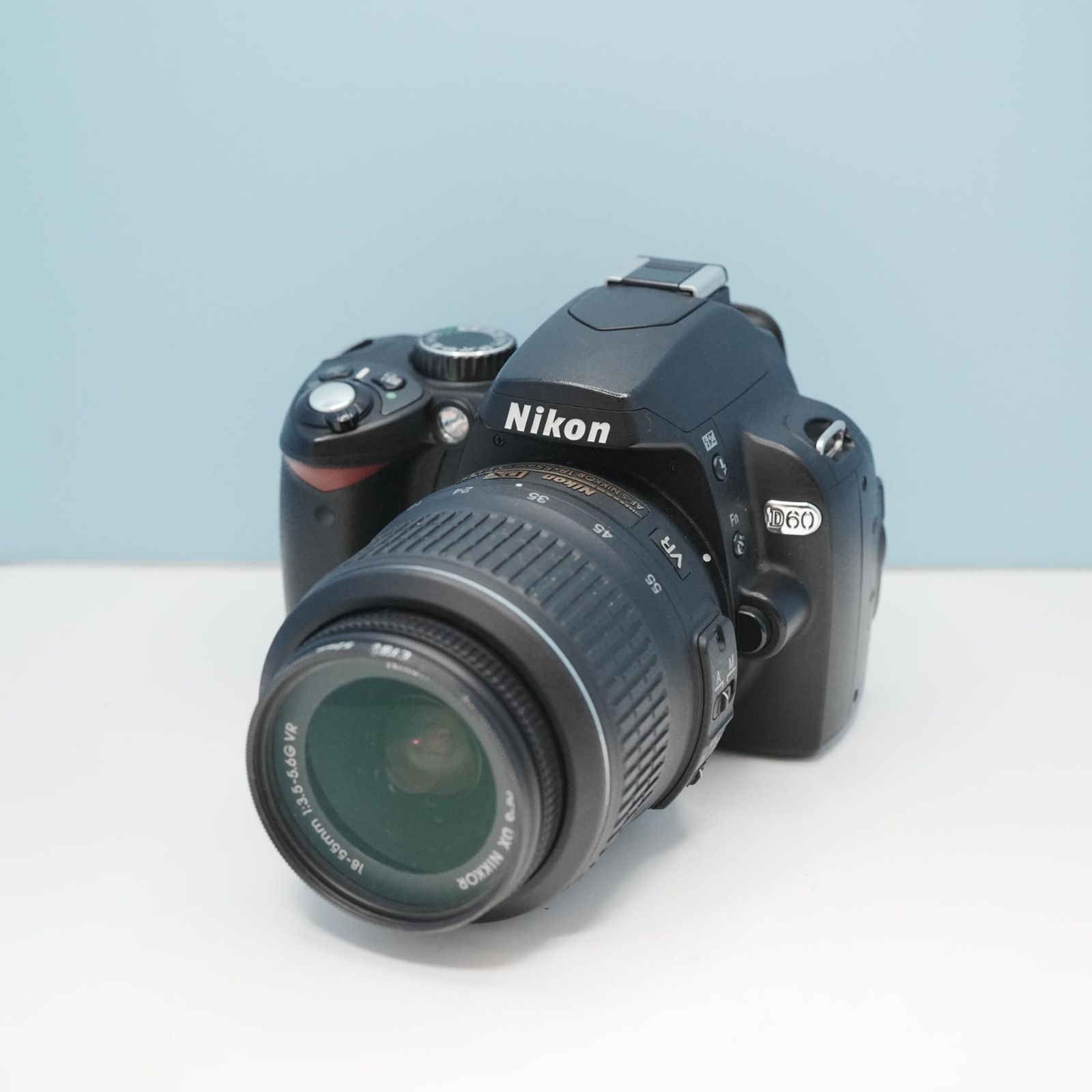 ◆すぐ使える◆Nikon D60◆手ぶれ補正◆スマホ転送OK◆一眼レフカメラ◆ Nikon D60 一眼レフ スマホ転送OK フルセット 美品 a6697 - メルカリ