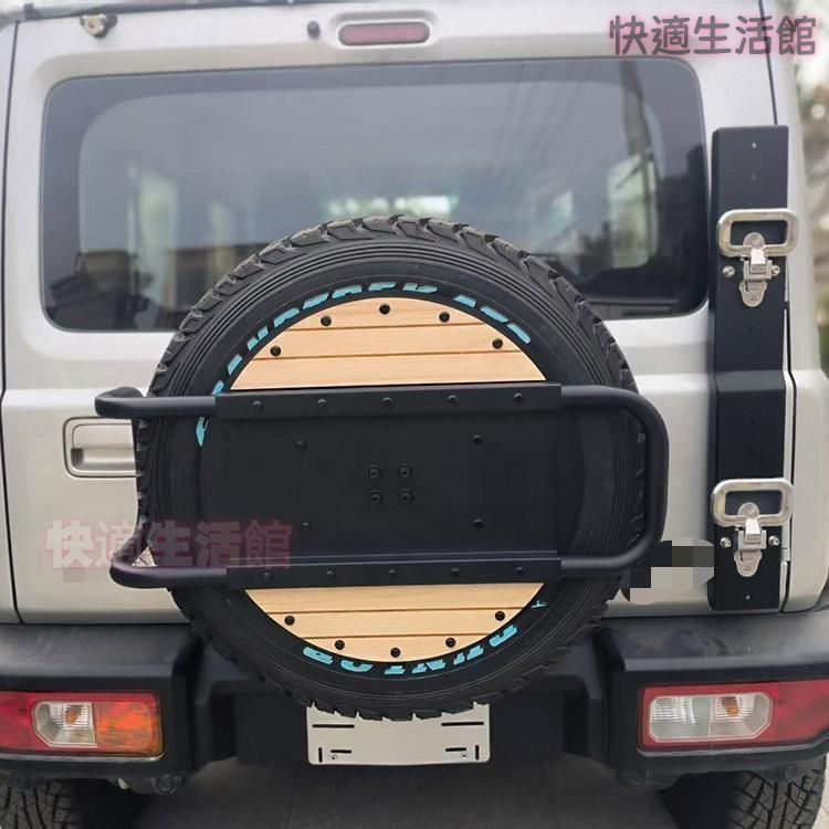 【送料無料】スズキ ジムニー 3ドア 5ドア 2018-2025 専用 テールゲート スペアタイヤカバー 金属製 調整可能 プロテクター 外装 カスタムパーツ アクセサリー