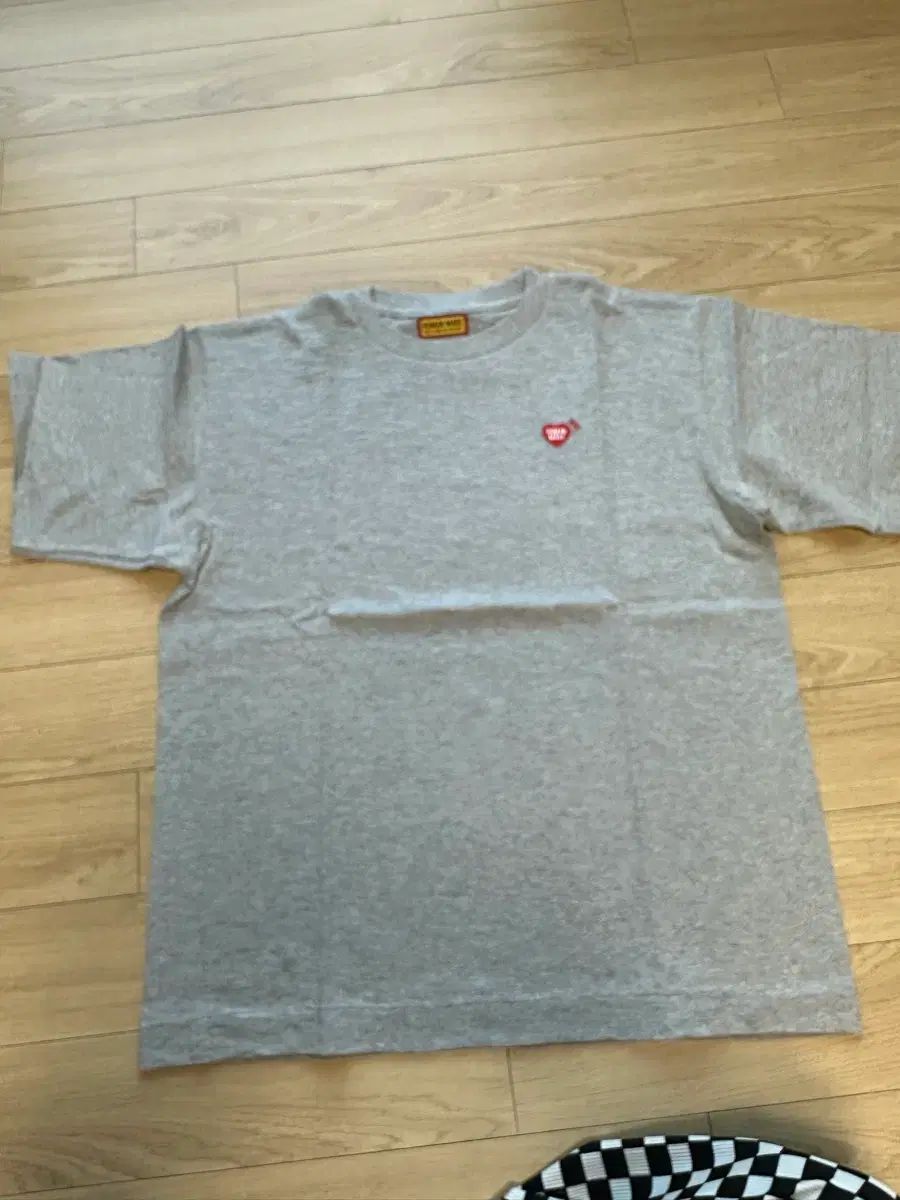 HUMAN MADE ヒューマンメイド 半袖Tシャツ グレー