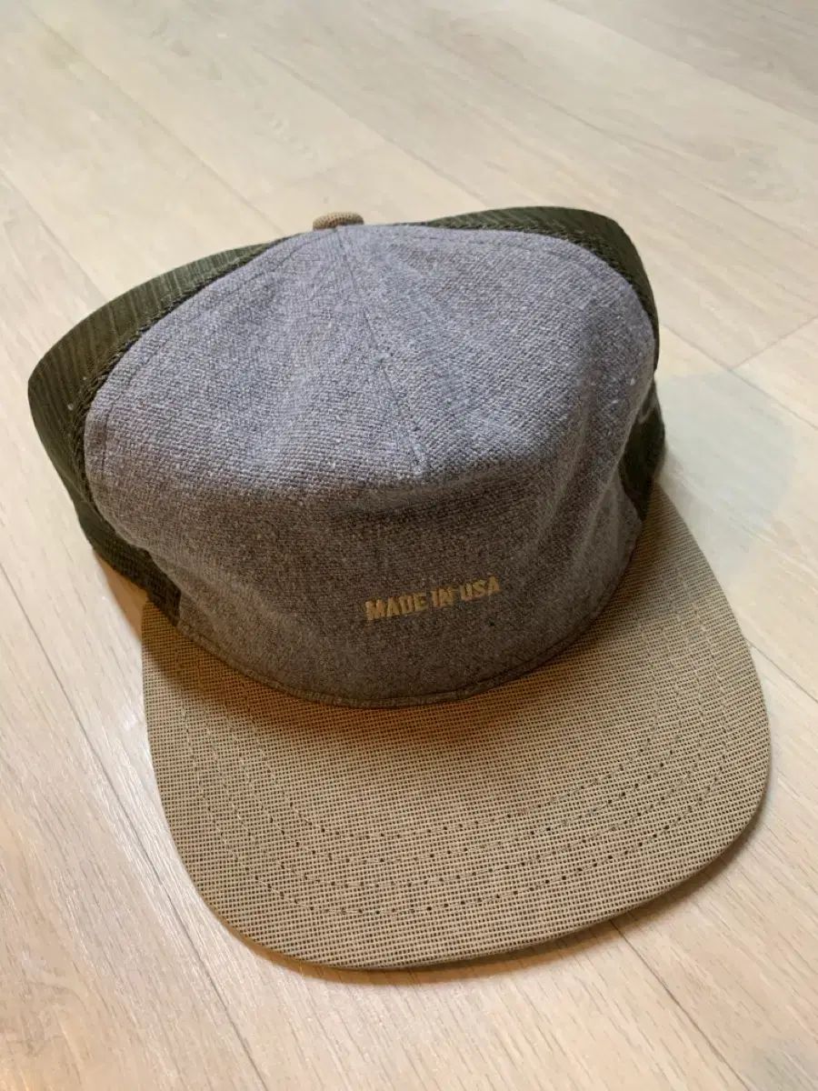 MADE IN USA the ampal creative メッシュ トラッカーキャップ