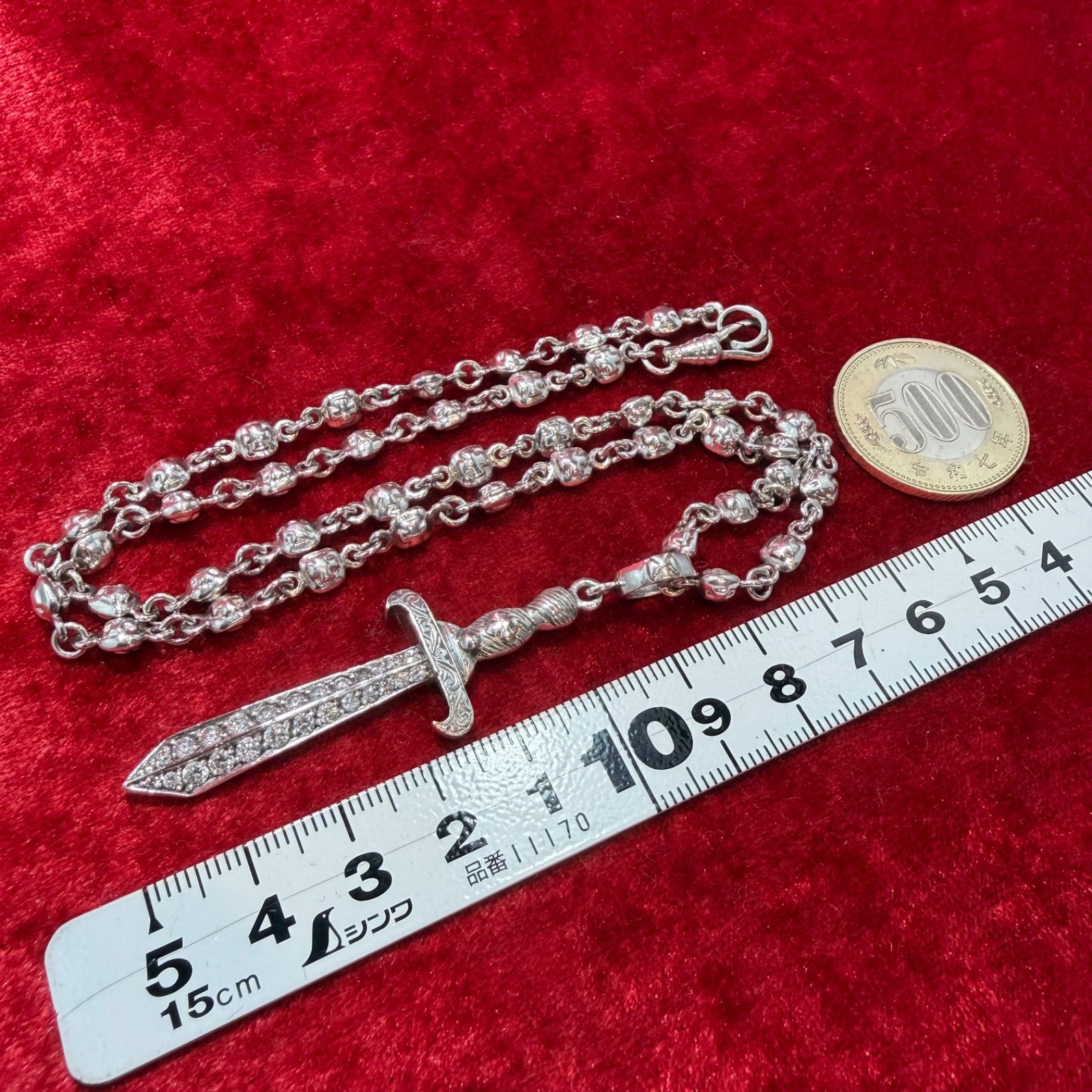 美品 ネックレス ダガー xラウンドクッションクロス ローリーロドキン 