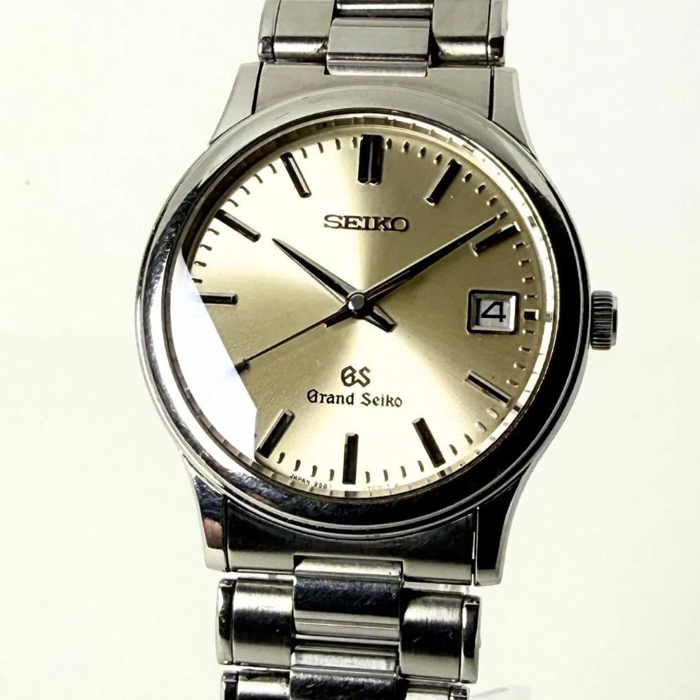 Grand Seiko グランドセイコー 9587-7010 クォーツ シルバー文字盤