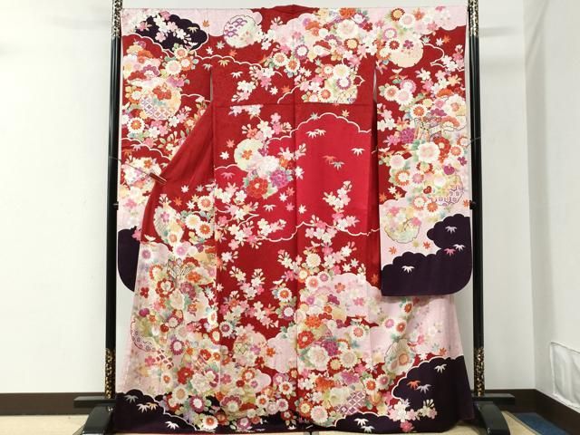 平和屋着物●豪華振袖　駒刺繍　御所車雪輪草花文　金彩　正絹　逸品　CABG0396yc