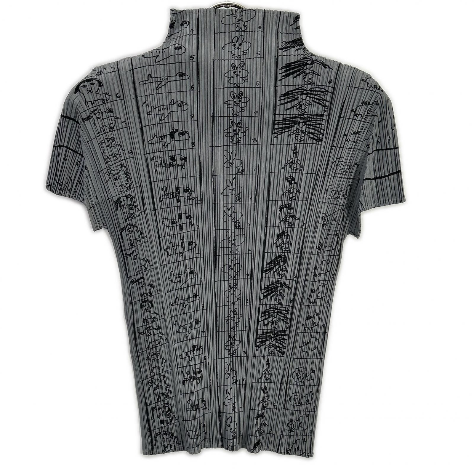 PLEATS PLEASE 半袖トップス コミック柄 グレー サイズ3 PLEATS PLEASE プリーツプリーズ PP71-JK716 グレー コミックイラスト