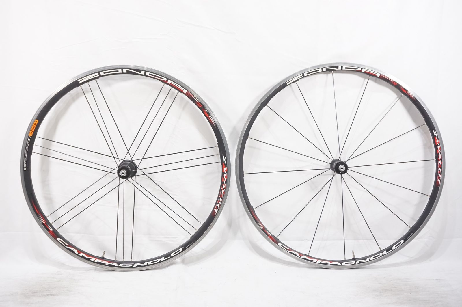 ミニトマトページCampagnolo Zonda 2way-fit CAMPAGNOLO 「カンパニョーロ」 ZONDA 2WAY-FIT カンパフリー ホイール