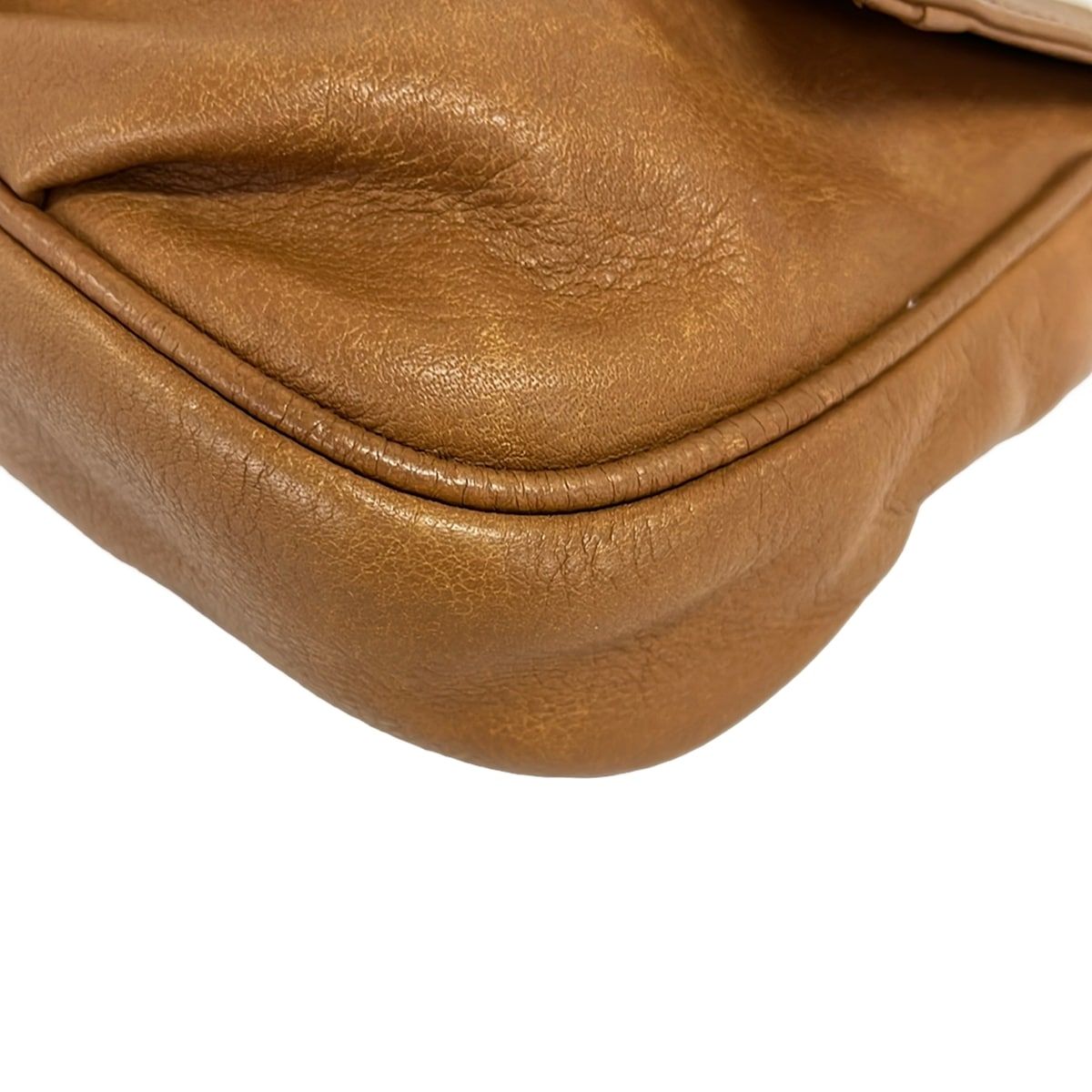 FENDI(フェンディ) ショルダーバッグ - 8M0276 ブラウン チェーン