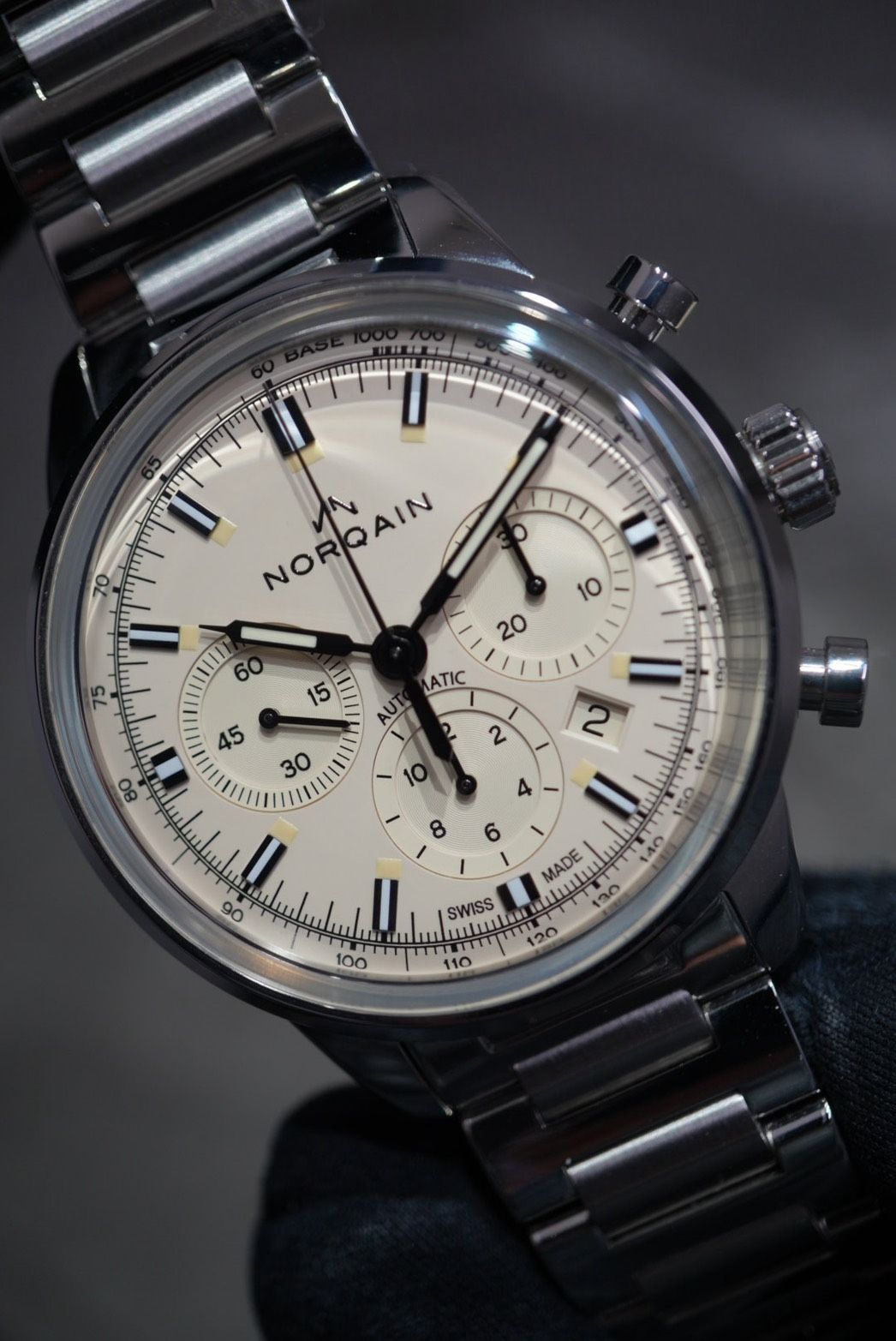 NORQAIN ノルケイン フリーダム 60 2026年4月印 極美品 N2200.18S01.C01