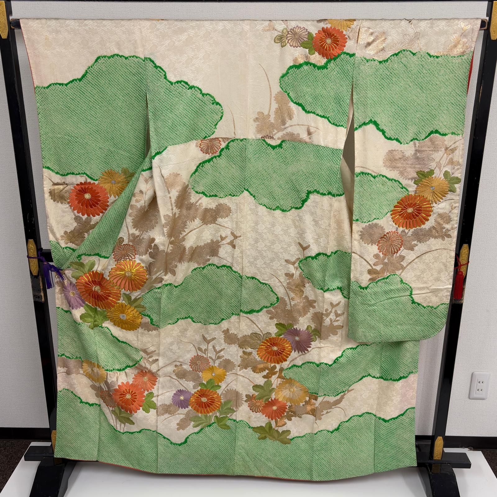 振袖 セミアンティーク 刺繍 絞り 裄66 やまとお誂え 正絹 着物 MK-9290