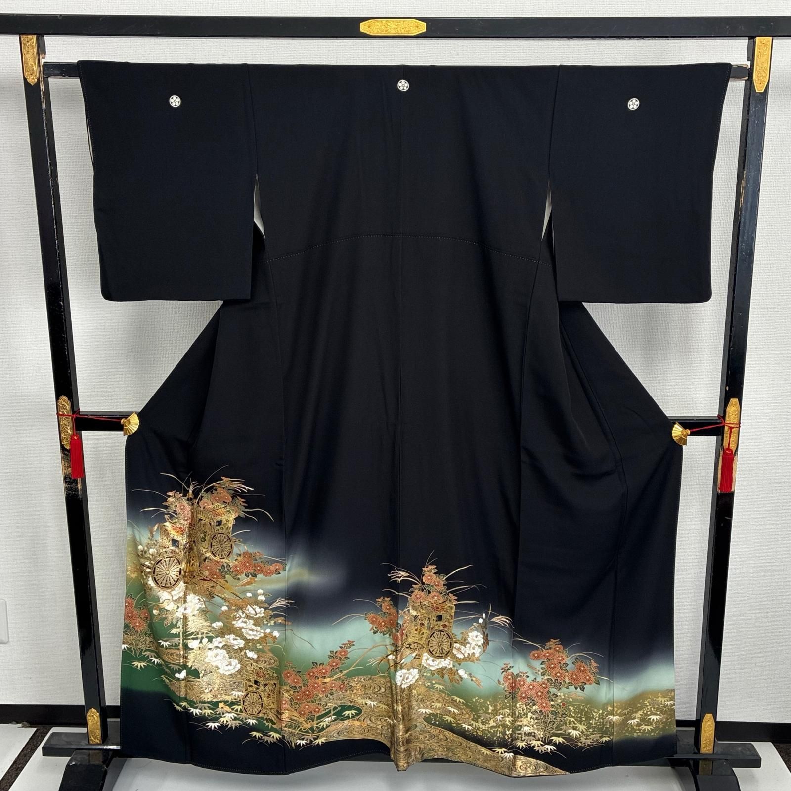黒留袖 正絹 御所車 花草文 上品な加工 比翼 袷 着物 MK-9422 - メルカリ