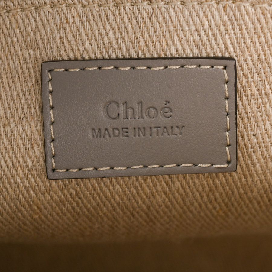 Chloe クロエ トートバッグ WOODYミディアムトート CHC24US383M92110｜トートバッグ