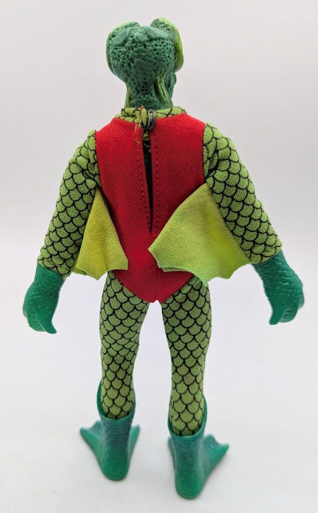 MEGO FULLY POSEABLE ACTION FIGURE NEPTUNIAN 8インチ