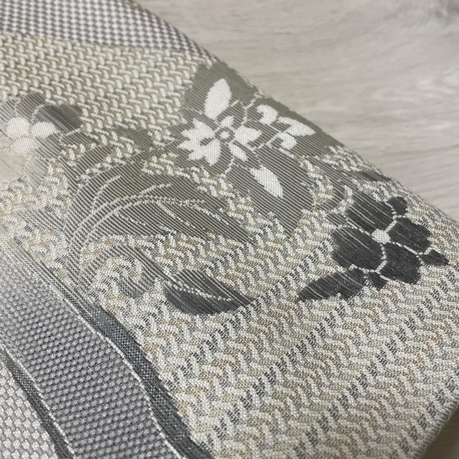 本場筑前博多織 名古屋帯 花模様 上品な色味 八寸 正絹 着物 X-3279