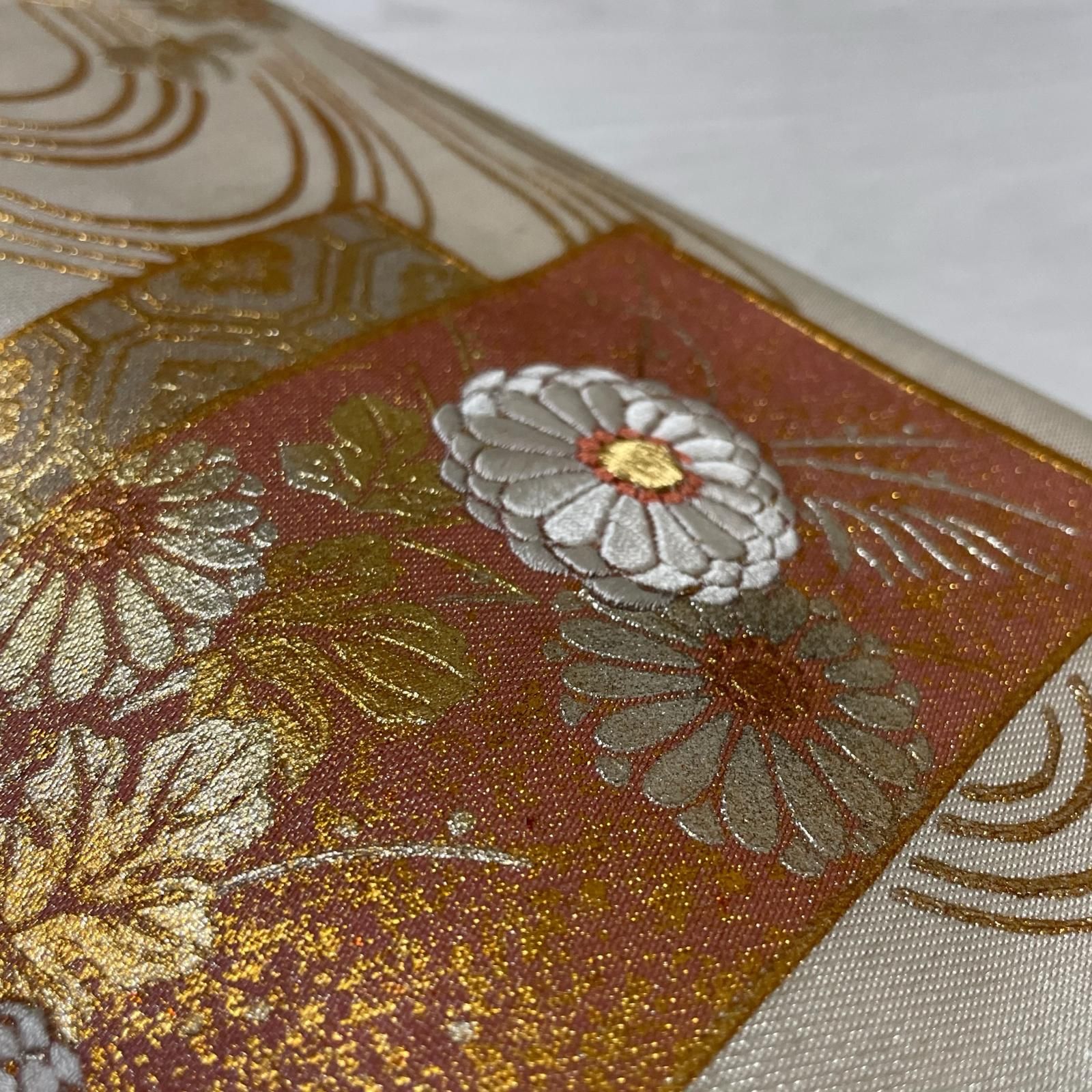 名古屋帯 刺繍 金銀糸 美しい菊 流水模様 九寸 正絹 着物 X-3281