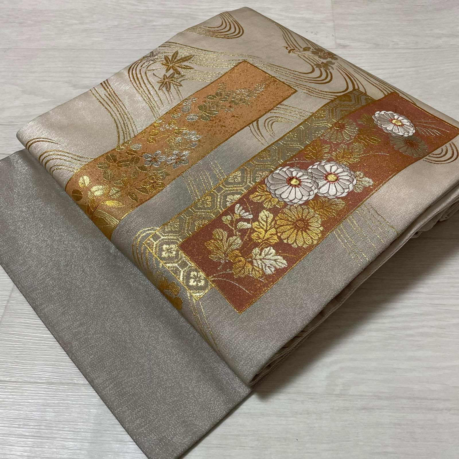 名古屋帯 刺繍 金銀糸 美しい菊 流水模様 九寸 正絹 着物 X-3281