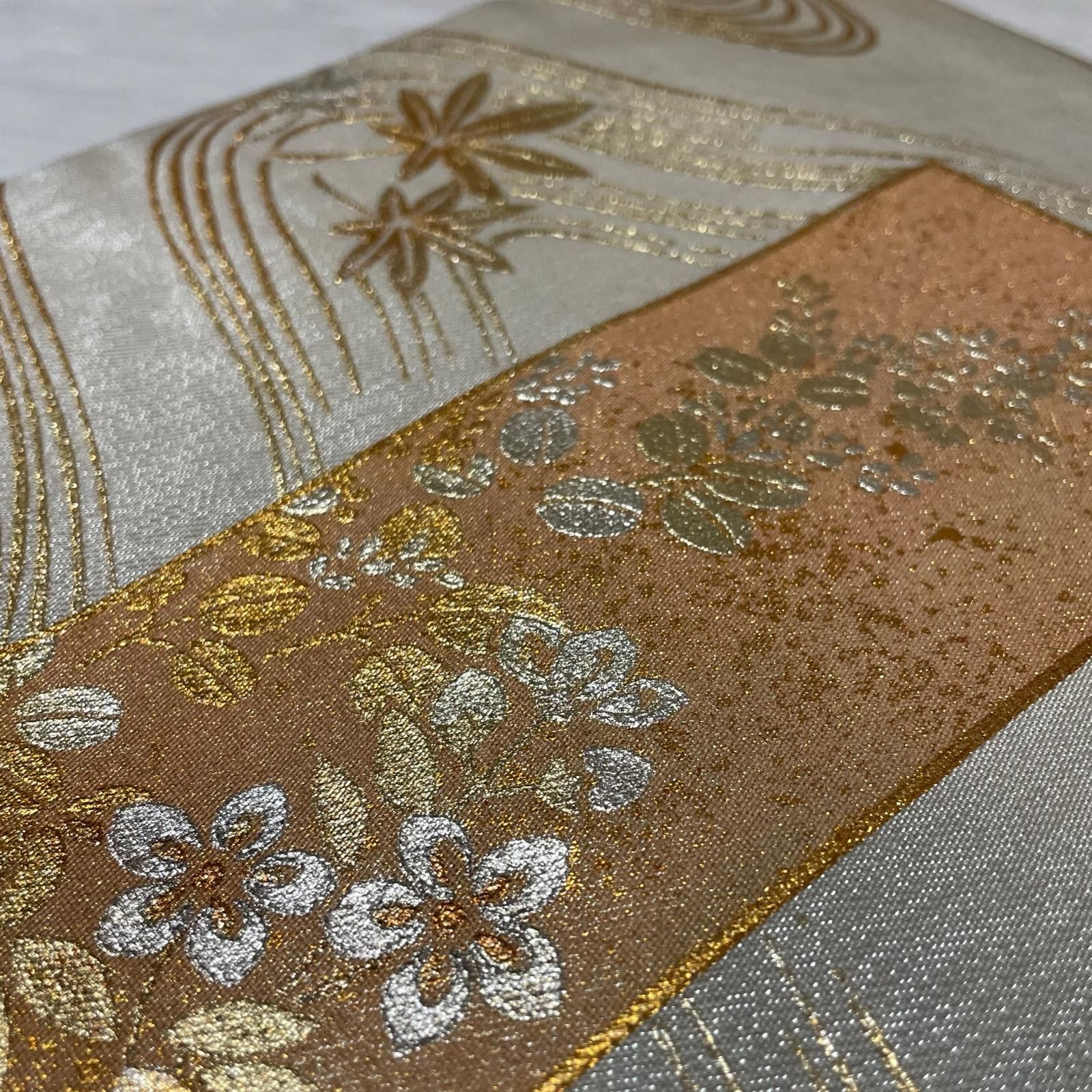 名古屋帯 刺繍 金銀糸 美しい菊 流水模様 九寸 正絹 着物 X-3281
