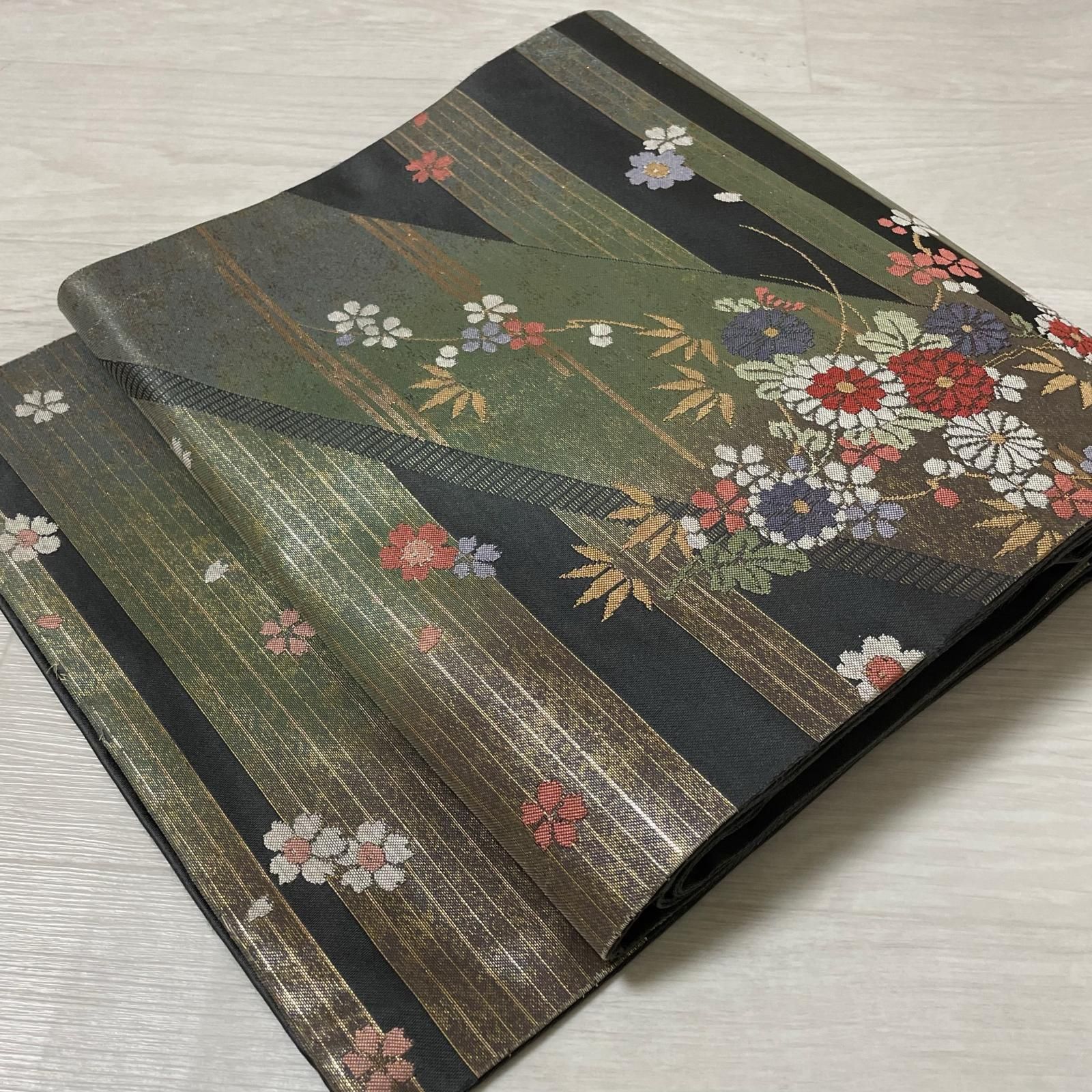 名古屋帯 引き箔 草花模様 九寸 正絹 着物 X-3293