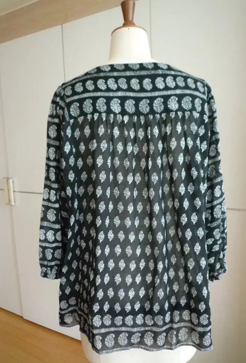 メイドウェル - Peasant Printed Blouse メイドウェル - Peasant Printed Blouse