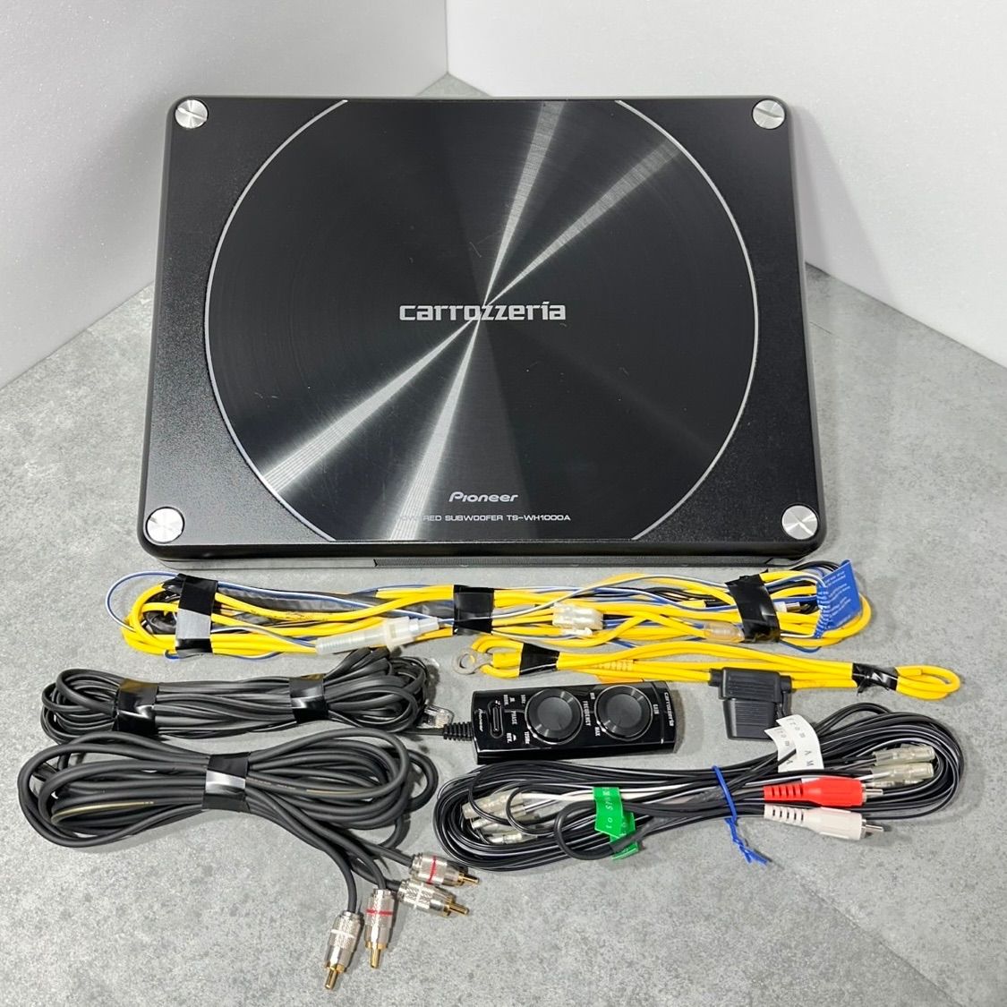 カロッツェリア TS-WH1000A パワードサブウーファー 配線・リモコン付