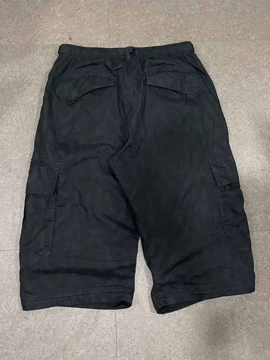 Vtg リップストップ カーゴ ワイド バミューダ パンツ Vtg リップストップ カーゴ ワイド バミューダ パンツ