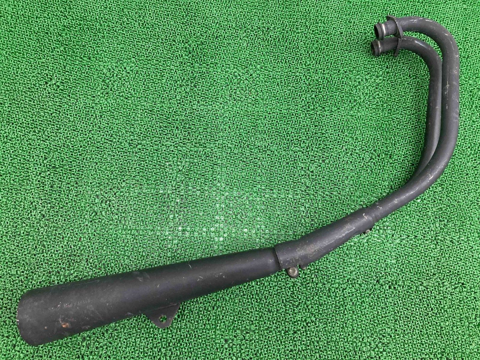 グラストラッカー マフラー 3839 スズキ 純正 中古 NJ47A GrassTracker フルエキ Ax
