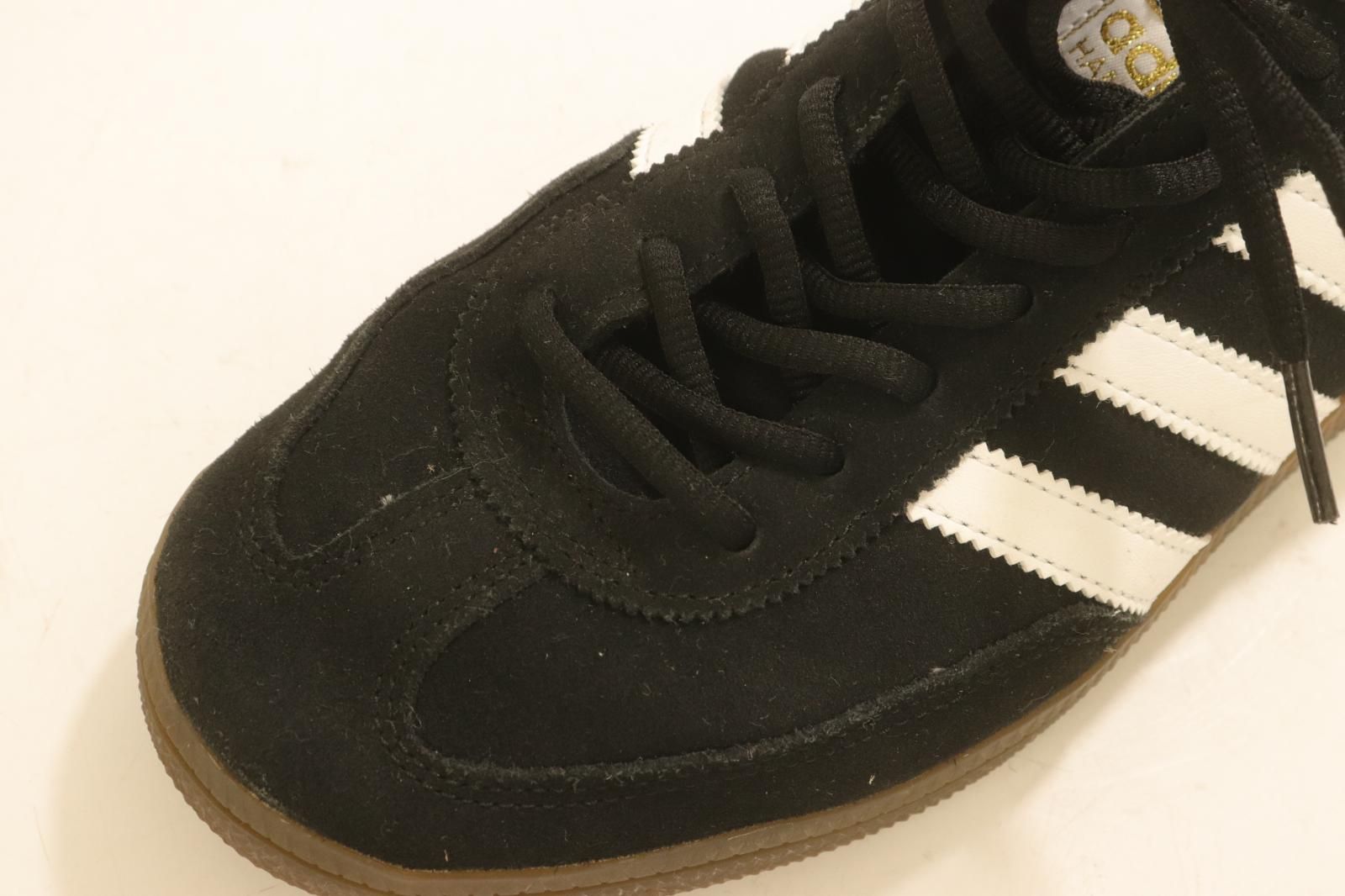 【中古】 adidas メンズスニーカー 28cm HANDBALL SPEZIAL adidas 28cm 黒 ブラック 白 ホワイト ロゴ
