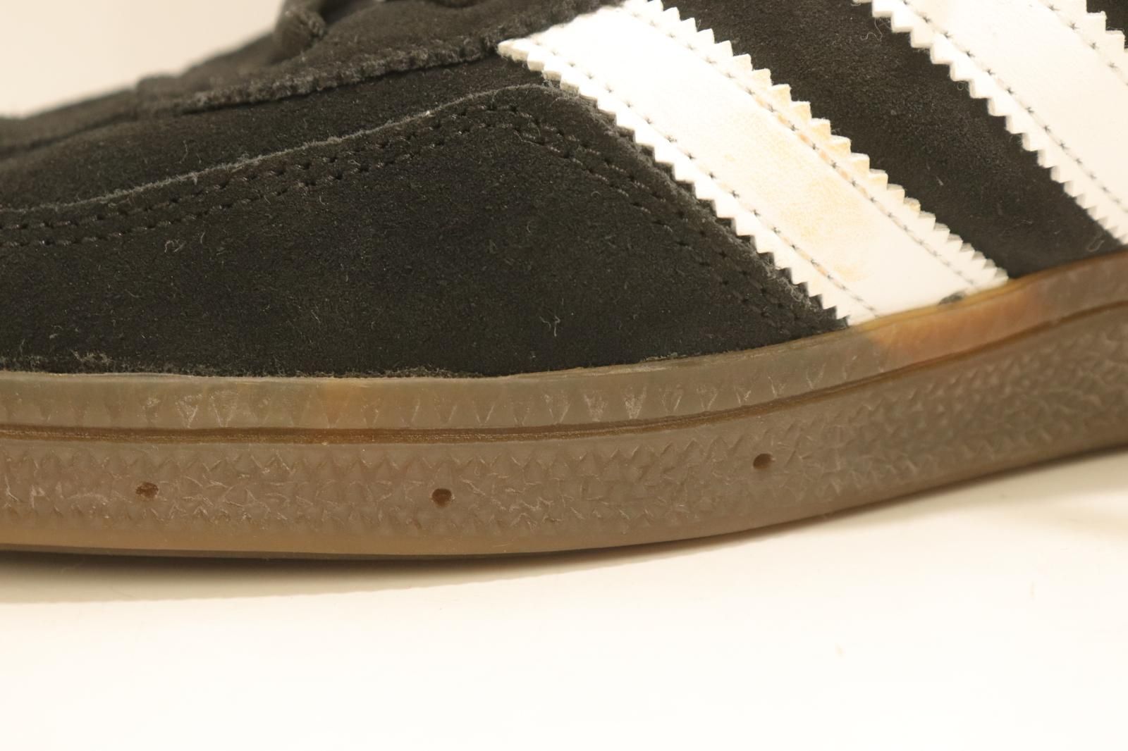 【中古】 adidas メンズスニーカー 28cm HANDBALL SPEZIAL adidas 28cm 黒 ブラック 白 ホワイト ロゴ
