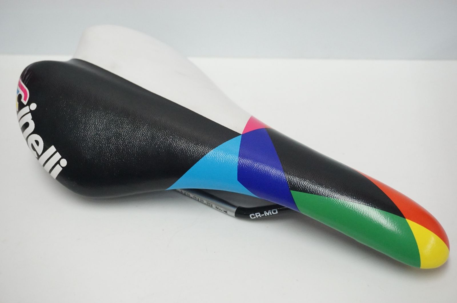 CINELLI 「チネリ」 SCATTO SADDLE サドル / バイチャリ福岡店 - メルカリ