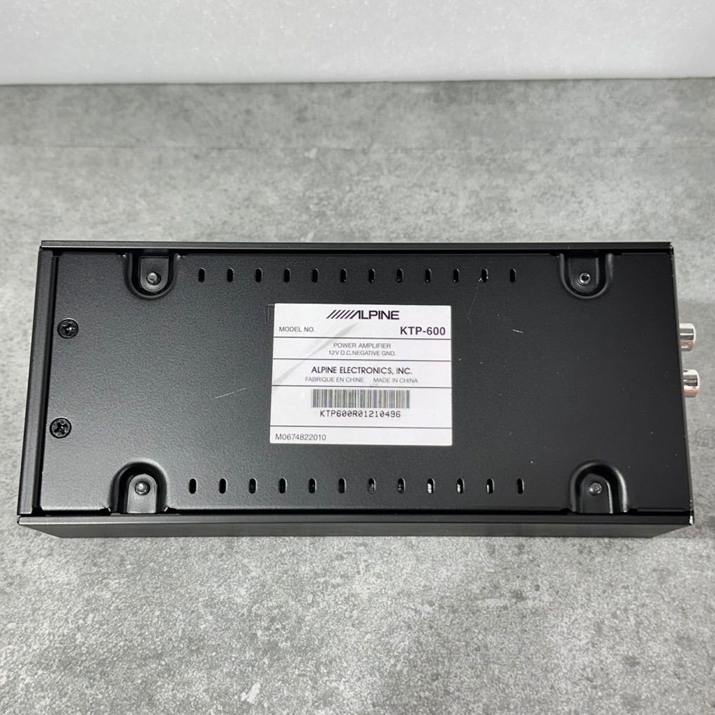 アルパイン KTP-600 4チャンネルパワーアンプ 高音質RCA・配線付