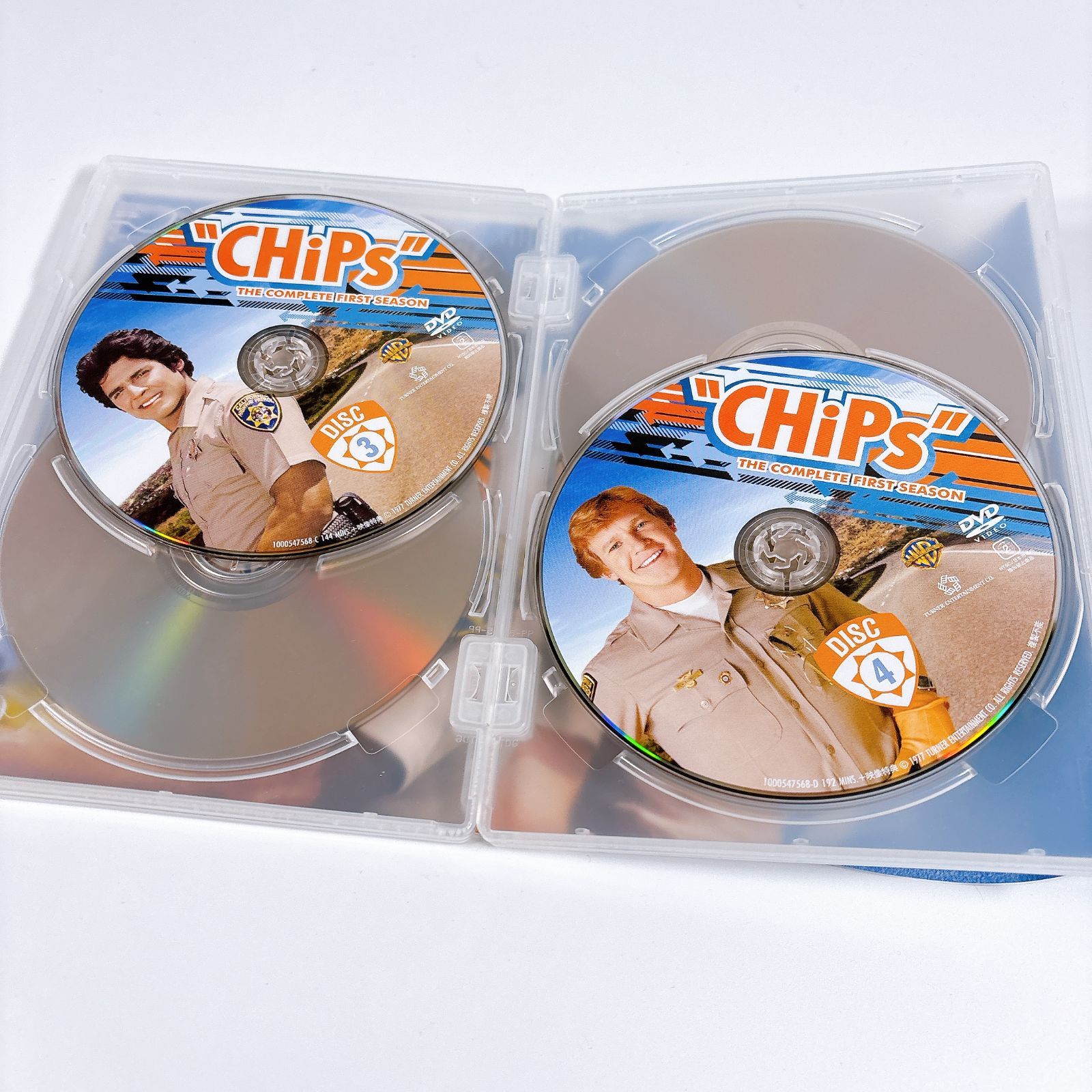 美品 白バイ野郎ジョン&パンチ ファースト・シーズン コンプリートBOX 6枚組 エピソードガイド付き DVD CHiPs 海外ドラマ 1000547568 4548967164183 美品 白バイ野郎ジョン&パンチ ファースト・シーズン コンプリートBOX 6枚組 エピソードガイド付き DVD CHiPs 海外ドラマ 1000547568 4548967164183