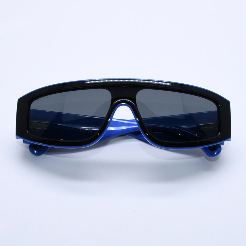 極美品 CHANEL シャネル サングラス アイウェア 6057 c.1768/S4 サイズ