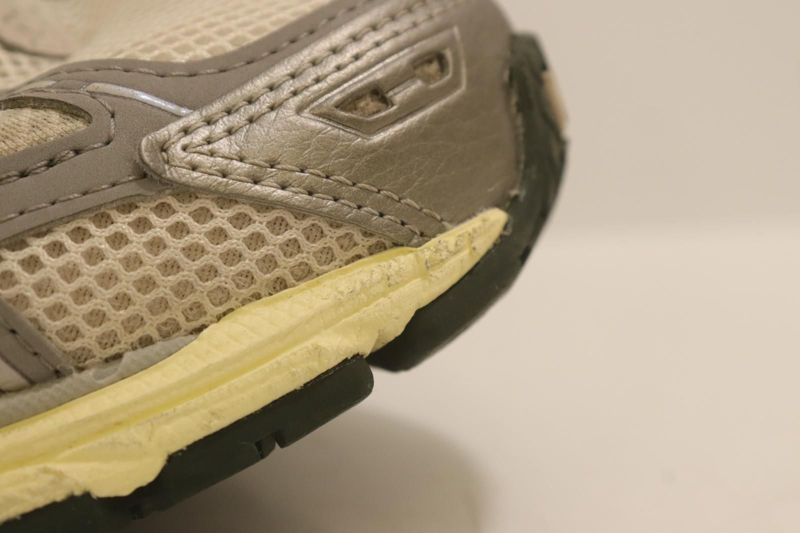 【中古】 NEW BALANCE メンズスニーカー 28cm M1906RRD NEW BALANCE 28cm グレー 灰 ロゴ