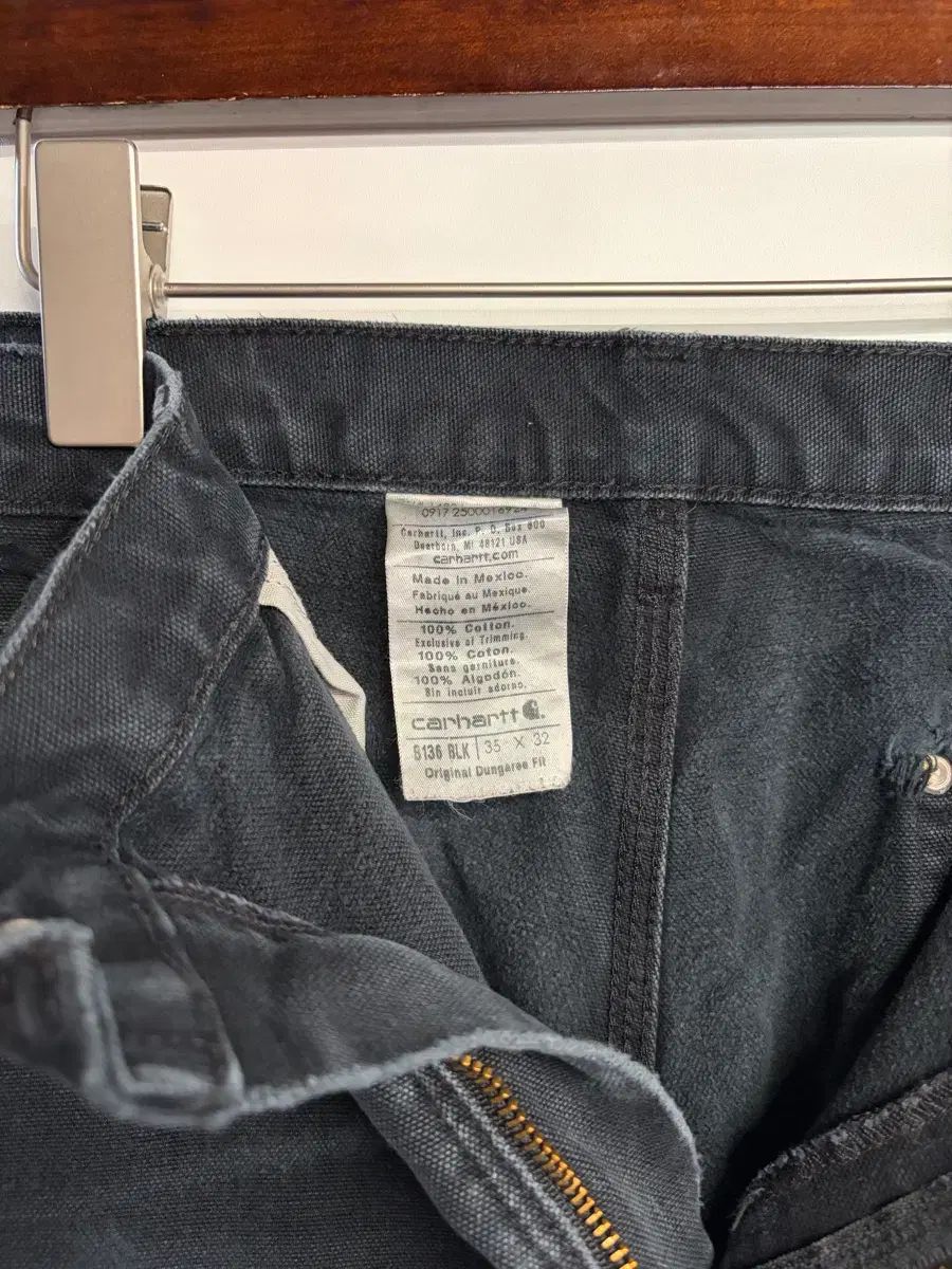 35-30 カーハート B136 ダブルニー BLK Mexico 17s 35-30 カーハート B136 ダブルニー BLK Mexico 17s