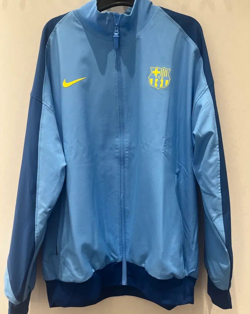 NIKE FC バルセロナ ストライク アンド ストライク ジャケット 新品 出品 9,209円