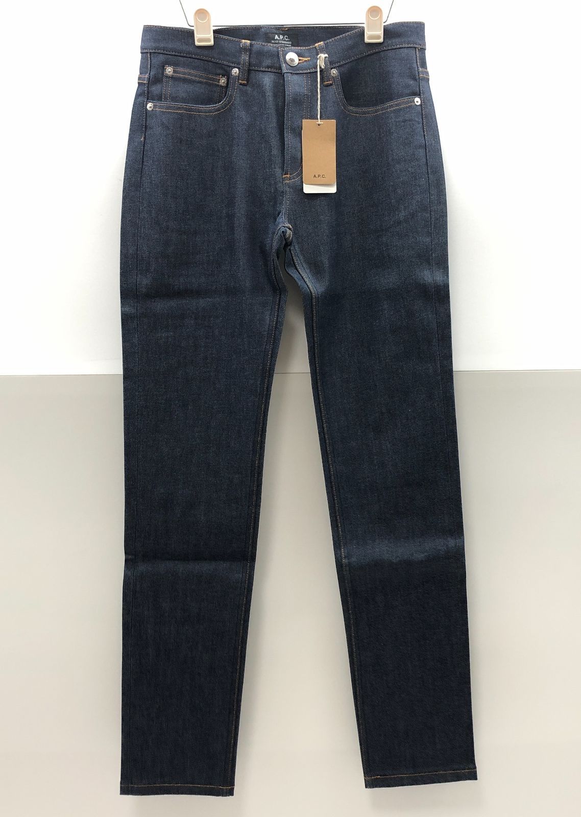 【タグ付き/美品】A.P.C アーペーセー デニムパンツ 30 メンズ インディゴ ボタンフライ マカオ製 SGSF26-1995