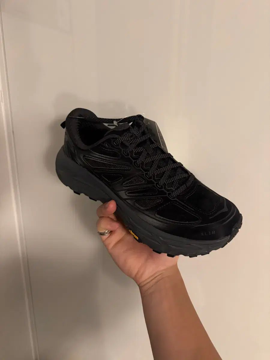 XLIM(エクスリム) x HOKA ONE ONE ホカオネオネ ブラック 265 (新品)