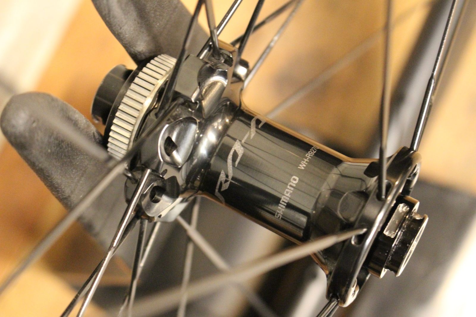 シマノ SHIMANO デュラエース DURA-ACE WH-R9270-C60-HR-TL カーボン 