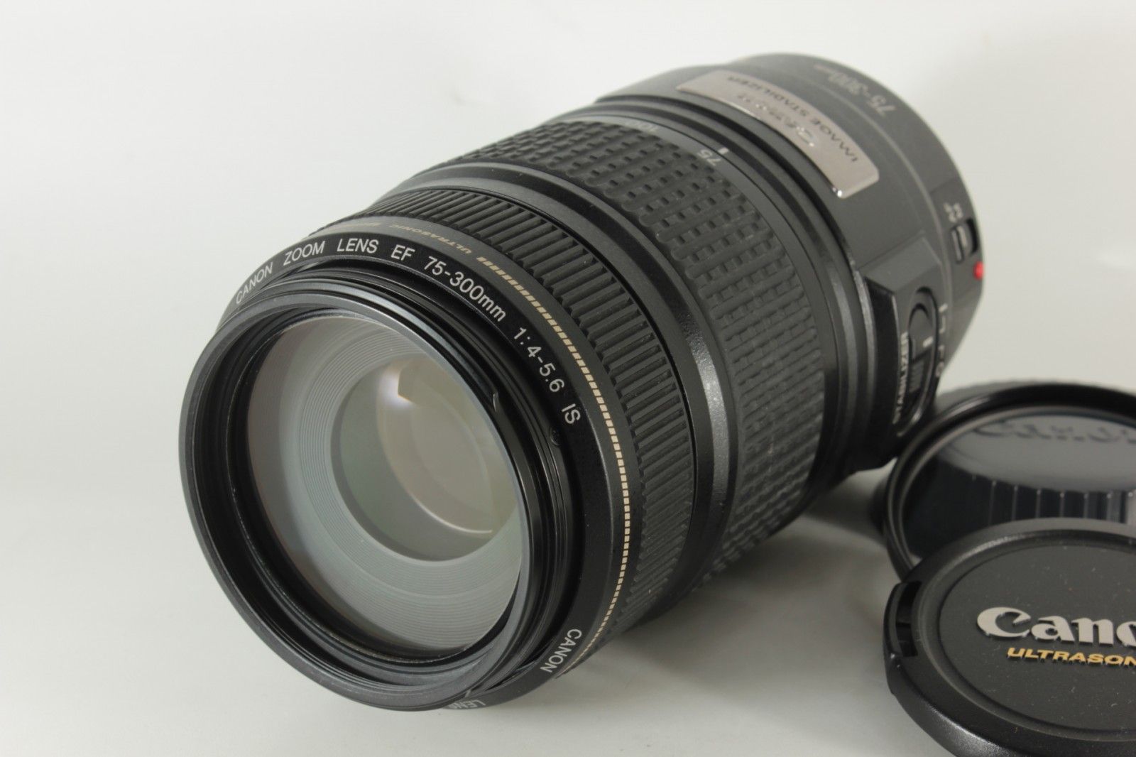 CANON ZOOM LENS 75-300mm F4-5.6 IS USM