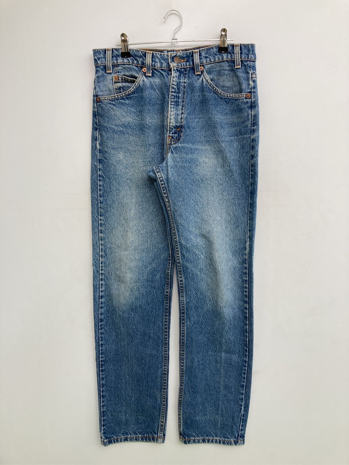 Levi's リーバイス デニムパンツ W32 L32 ブルー フルレングス 無地 ワンポイント スタンダード ストレート レギュラー ヴィンテージ メンズ