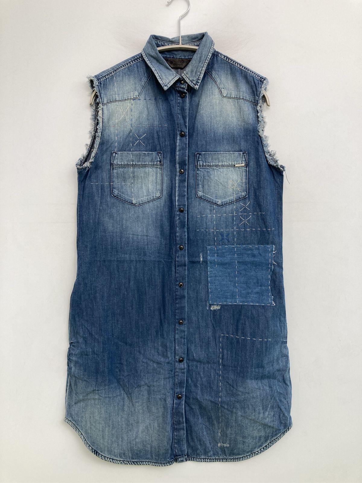 新品✨DIESEL ディーゼル デニムノースリーブシャツ フリンジ加工 