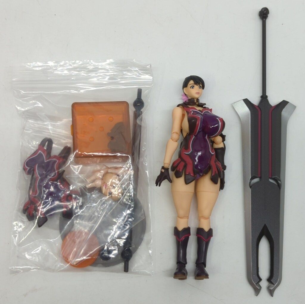 海洋堂 リボルテック/クイーンズブレイド 武器屋カトレア 009