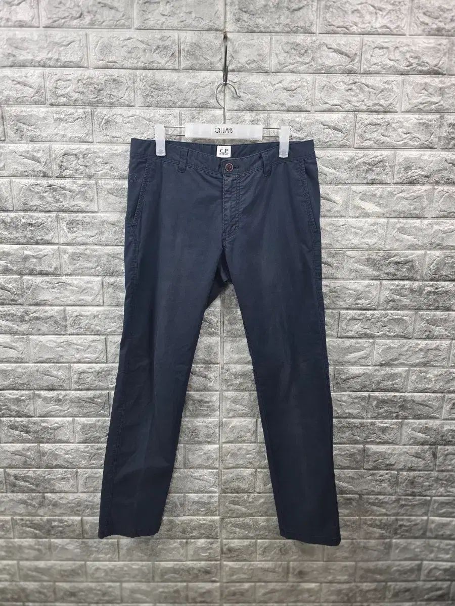 C.P. COMPANY ネイビー コットン パンツ ウエスト 32インチ