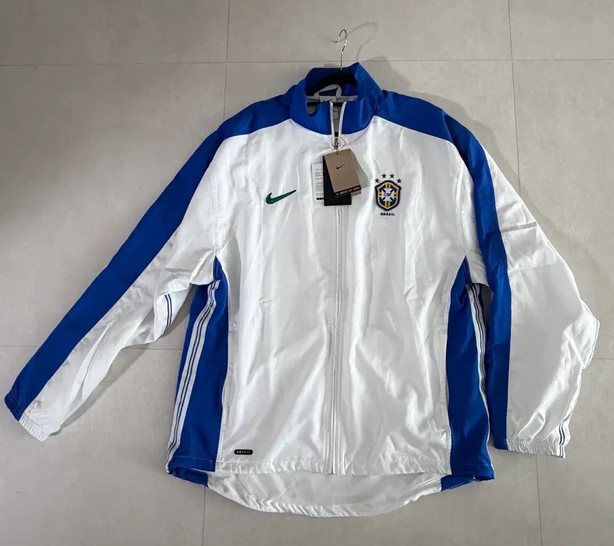 ナイキ ブラジル サッカー トラック ジャケット L