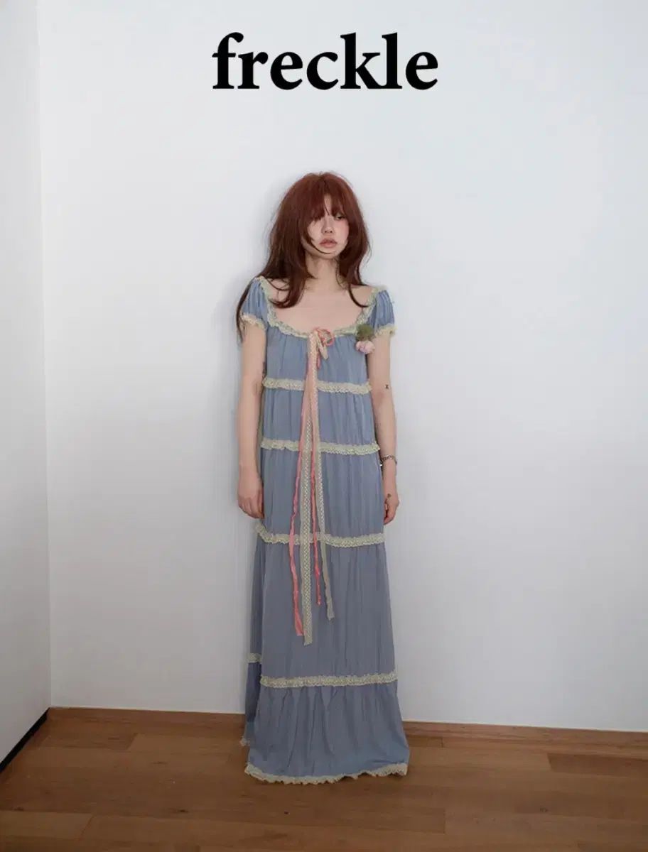 プレックル silk strap tiered maxi dress