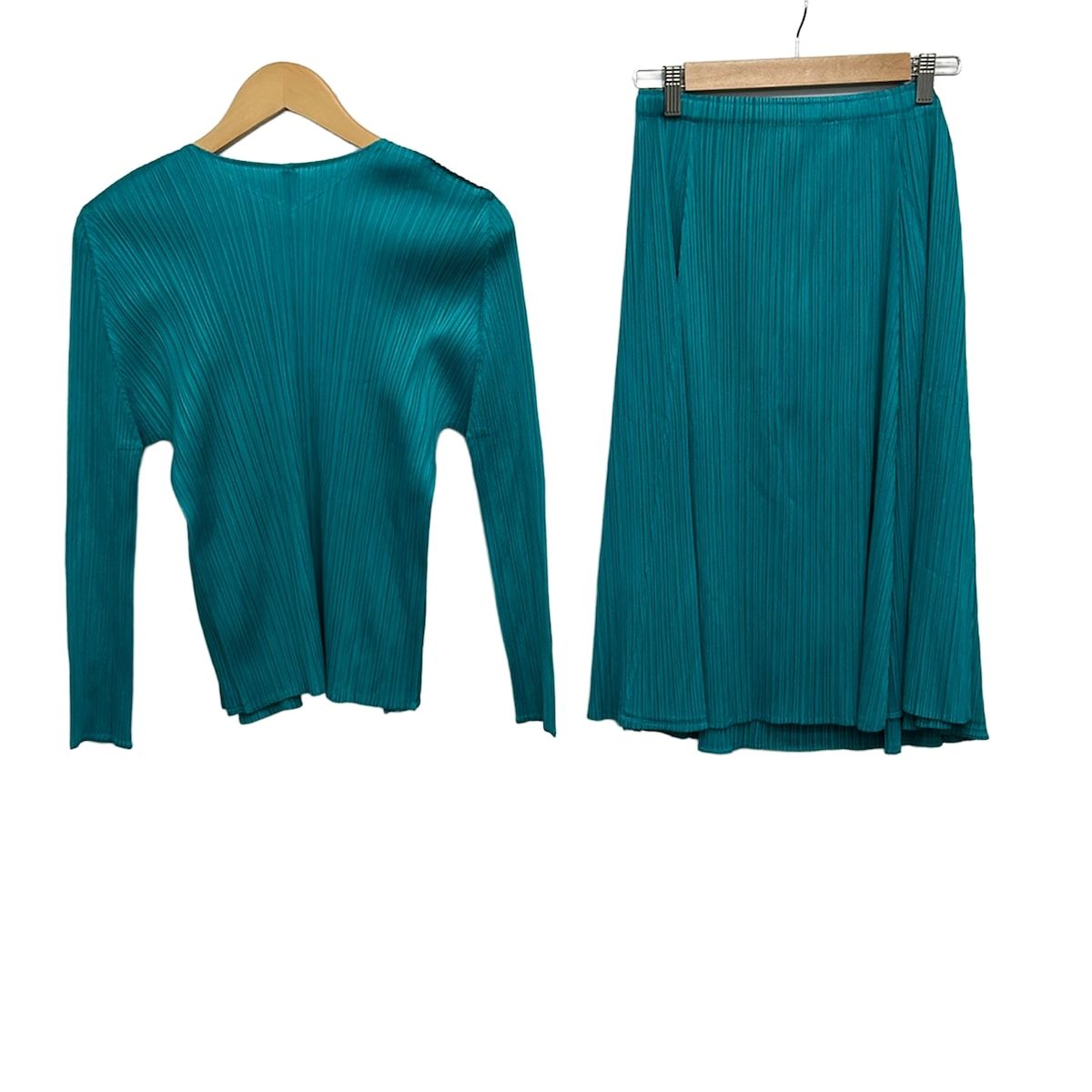 PLEATS PLEASE(プリーツプリーズ) スカートセットアップ レディース