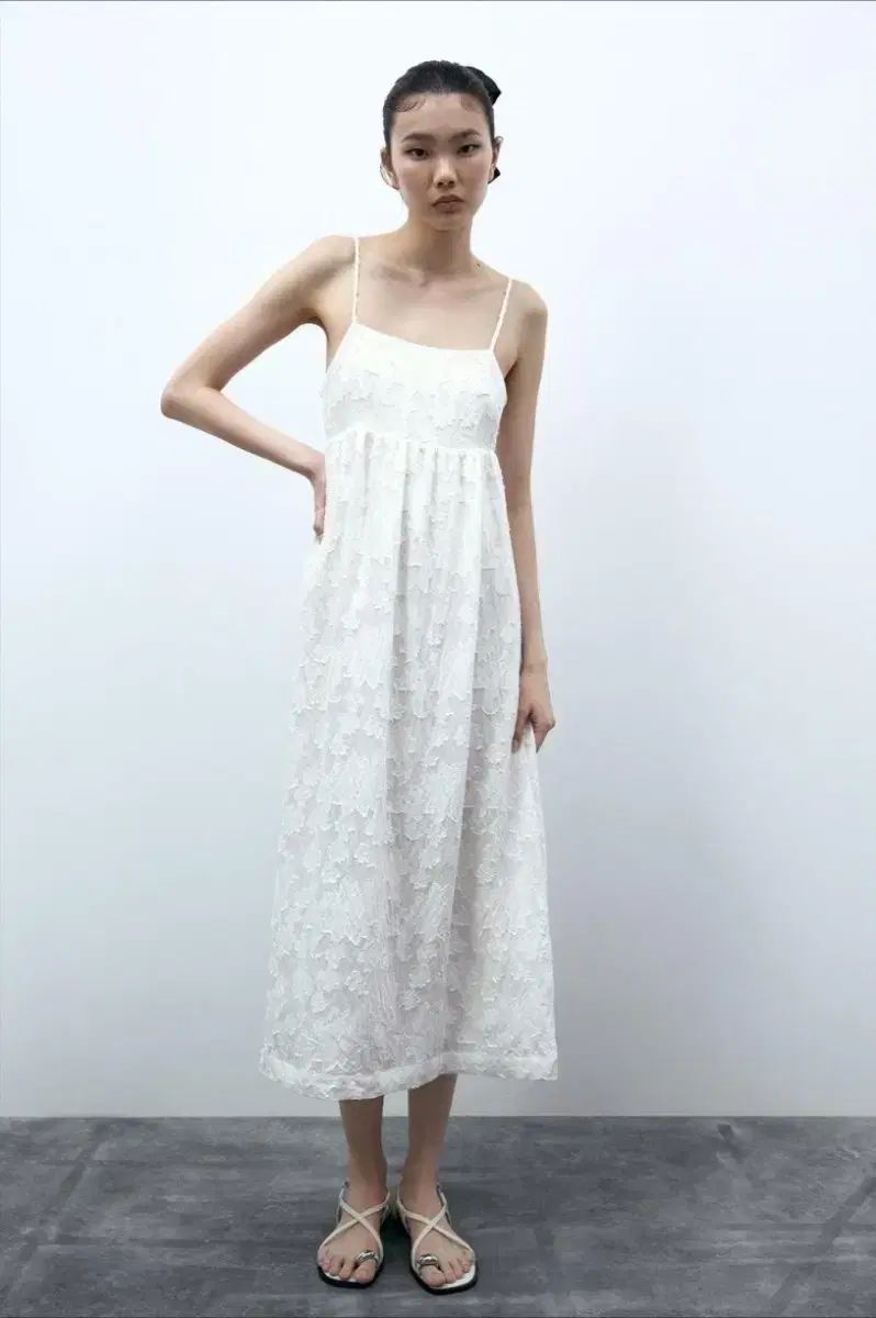 ZARA フリンジ ジャカード 白 ドレス