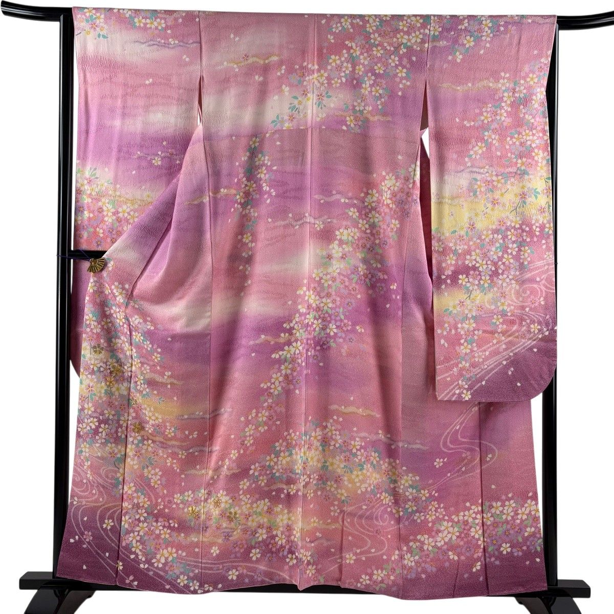 【美品】 振袖 身丈158.5cm 裄丈65cm M 袷 桜 流水 銀通し 箔 ピンク 正絹 逸品 【中古】