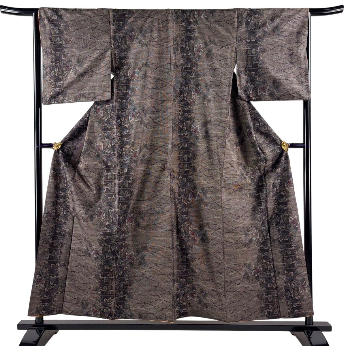 紬 身丈156.5cm 裄丈65cm M 袷 枝花 シワ 焦茶色 正絹 優品 【中古